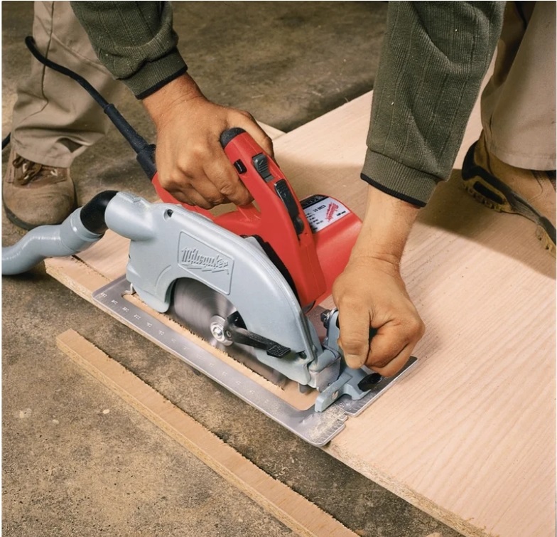 Циркулярная пила SCS 65 Q Milwaukee 638051