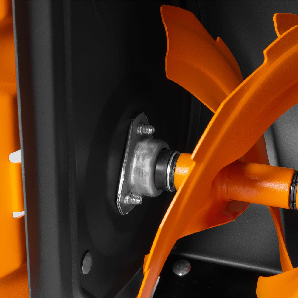 Снегоуборщик DAEWOO S 6060 с шипами