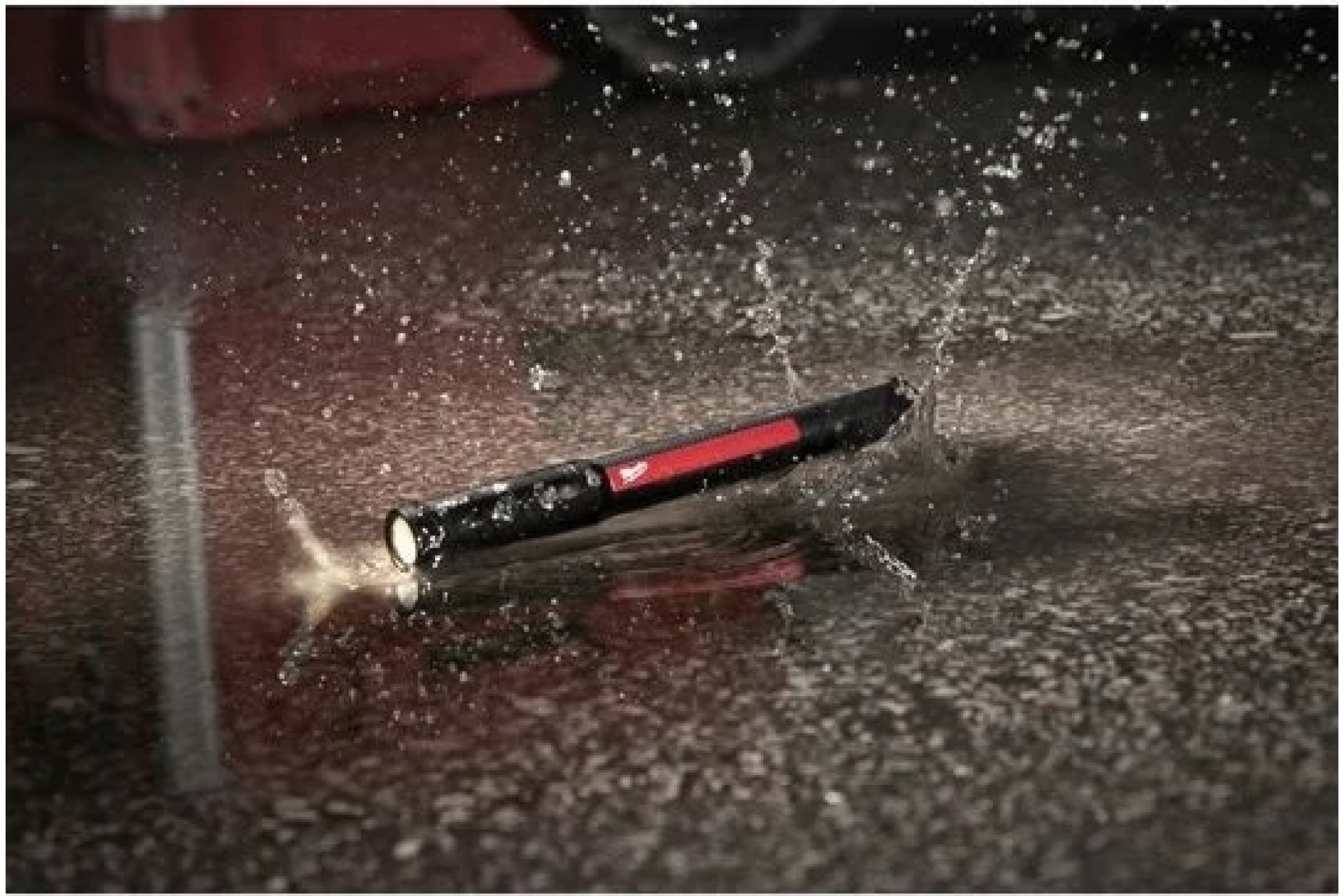Акк. фонарь IR PL250 Milwaukee 4933478705