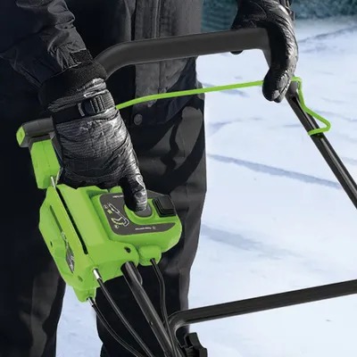 Снегоуборщик акк. GD40STX2 40V, 4А/ч, 51см GreenWorks 2603407UB