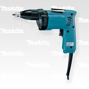 Шуруповерт 6822 Makita