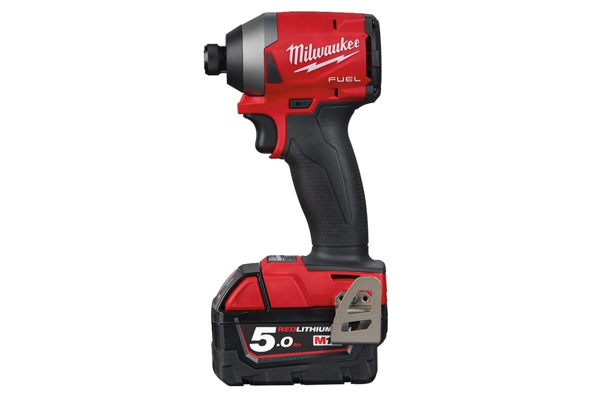 Набор дрель и винтоверт M18 Milwaukee (4933464267 и 4933464088)