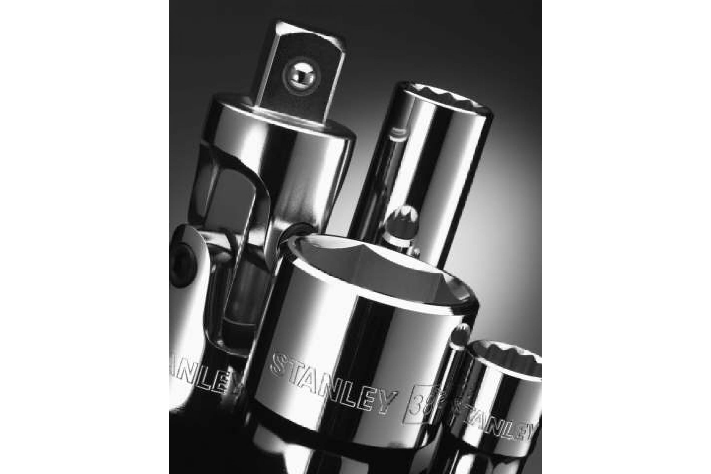 Набор гол. 17 пр 1/4" (4-13 мм) STANLEY 2-85-582