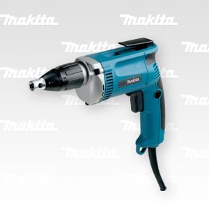 Шуруповерт 6825 Makita